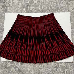 Sioni Women's Black & Red Abstract Midi Skirt Sz 3X